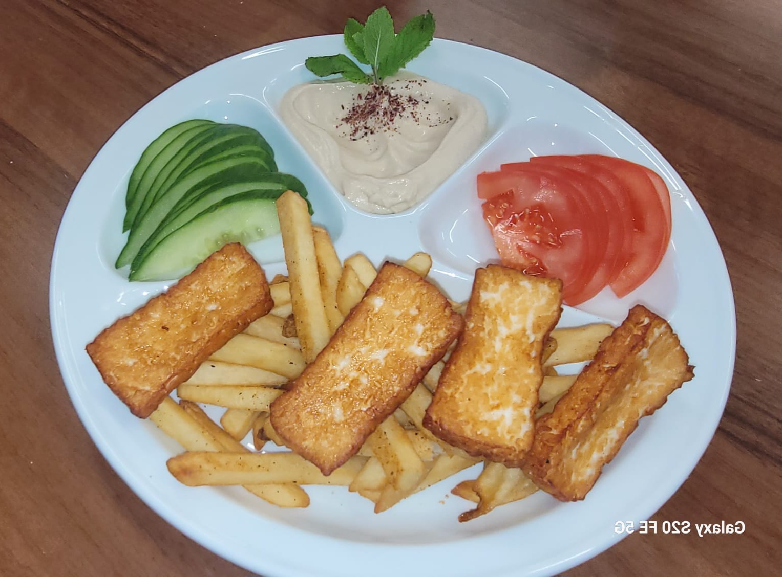 halloumi tarlik